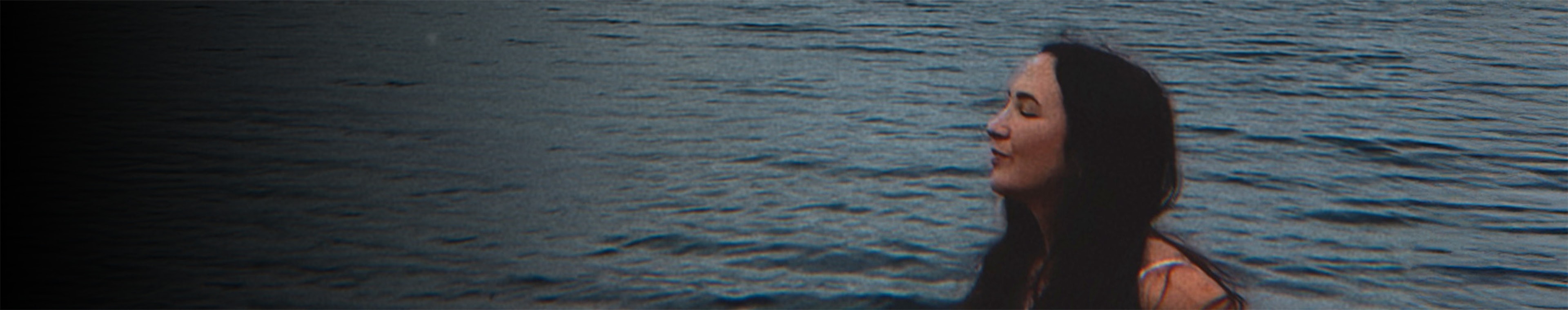 Laurel Violet profile cover