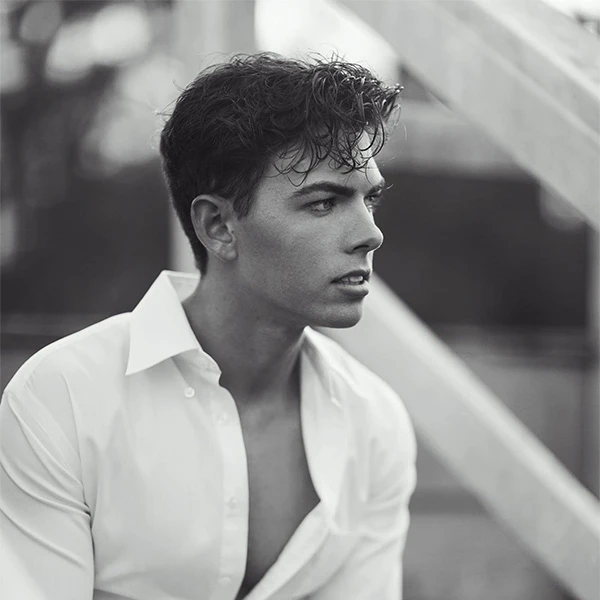 Alex Hager profile picture Alex Hager profile picture