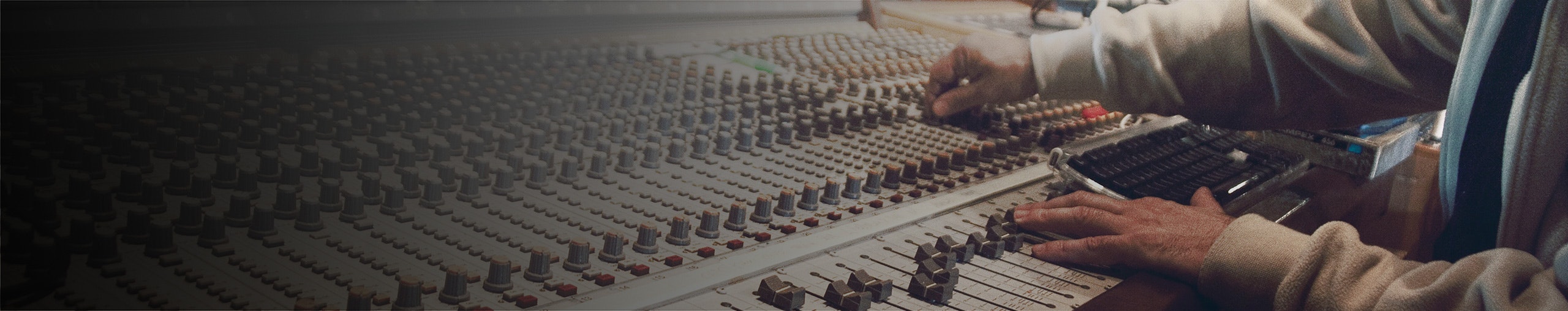 Gregor Quendel profile cover Gregor Quendel profile cover