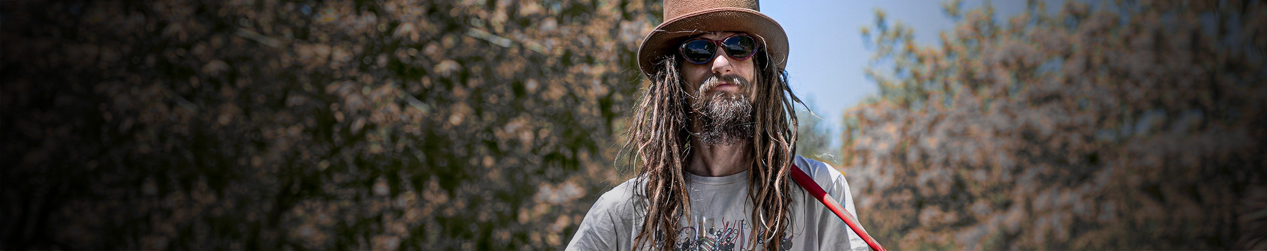 Dan Ezra profile cover Dan Ezra profile cover