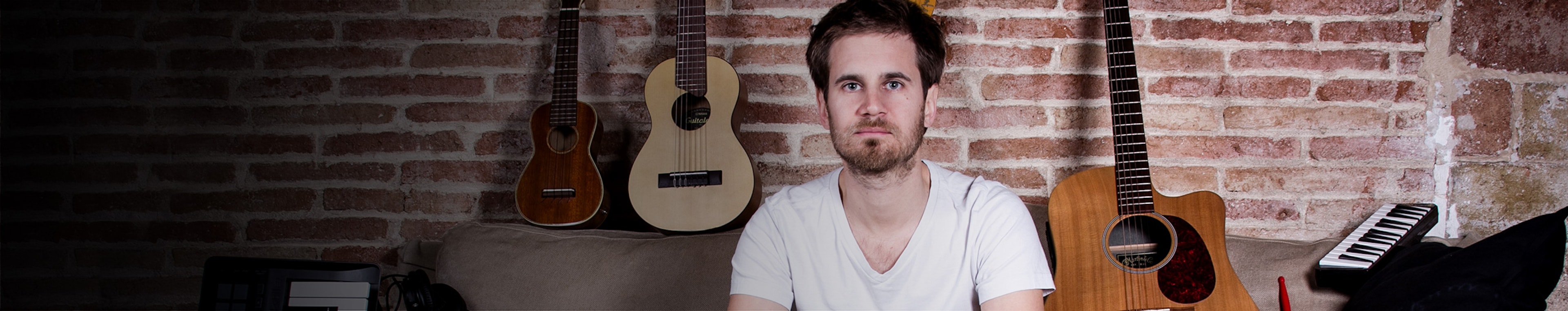 Tom Agad profile cover