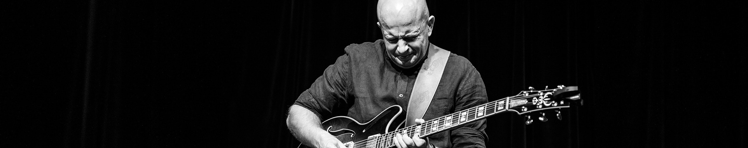 Marek Jakubowicz profile cover Marek Jakubowicz profile cover