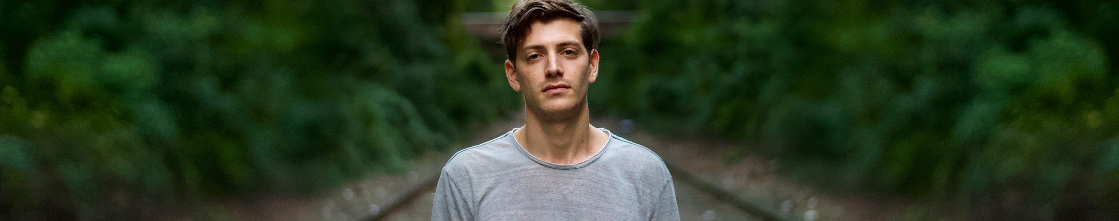 Avi Snow profile cover Avi Snow profile cover