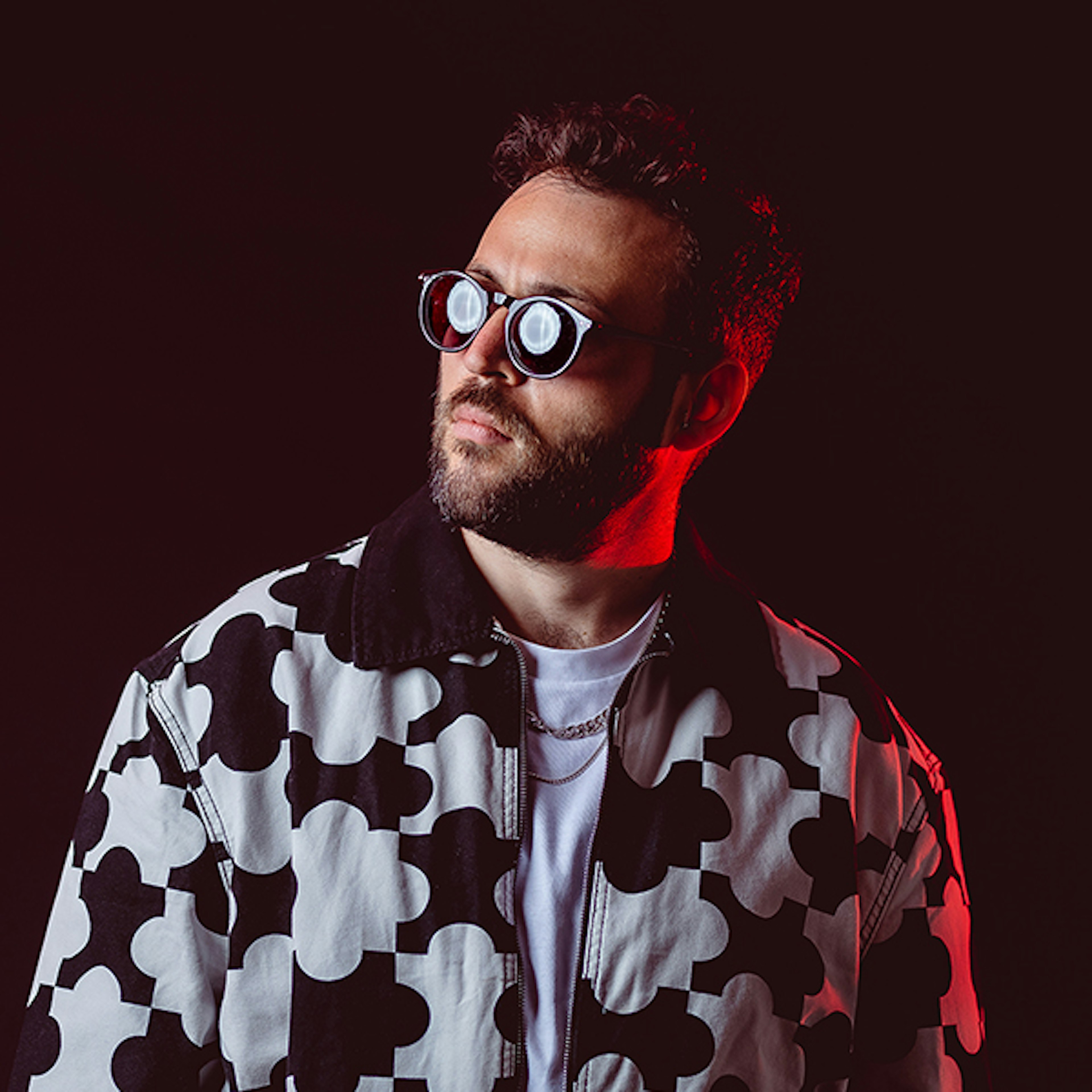 MANYUKO profile picture MANYUKO profile picture