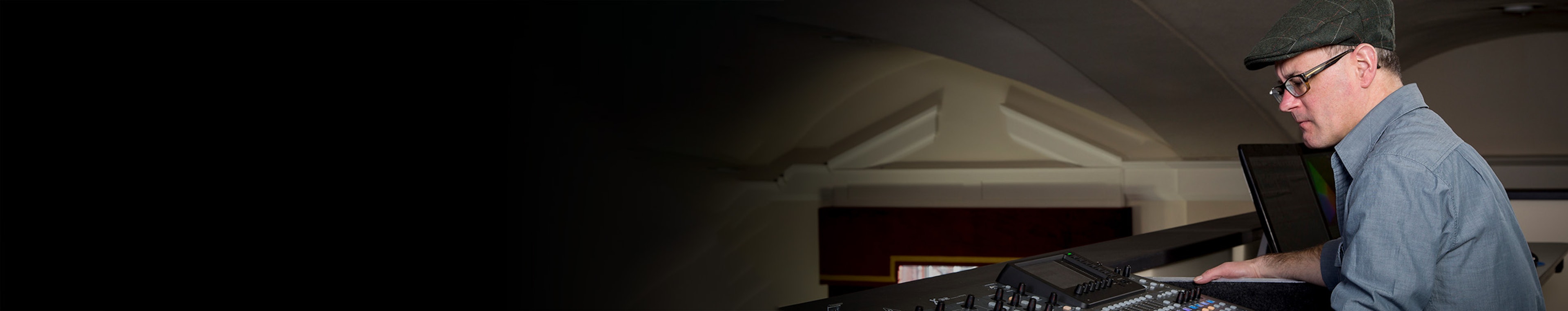 Taris Studios profile cover