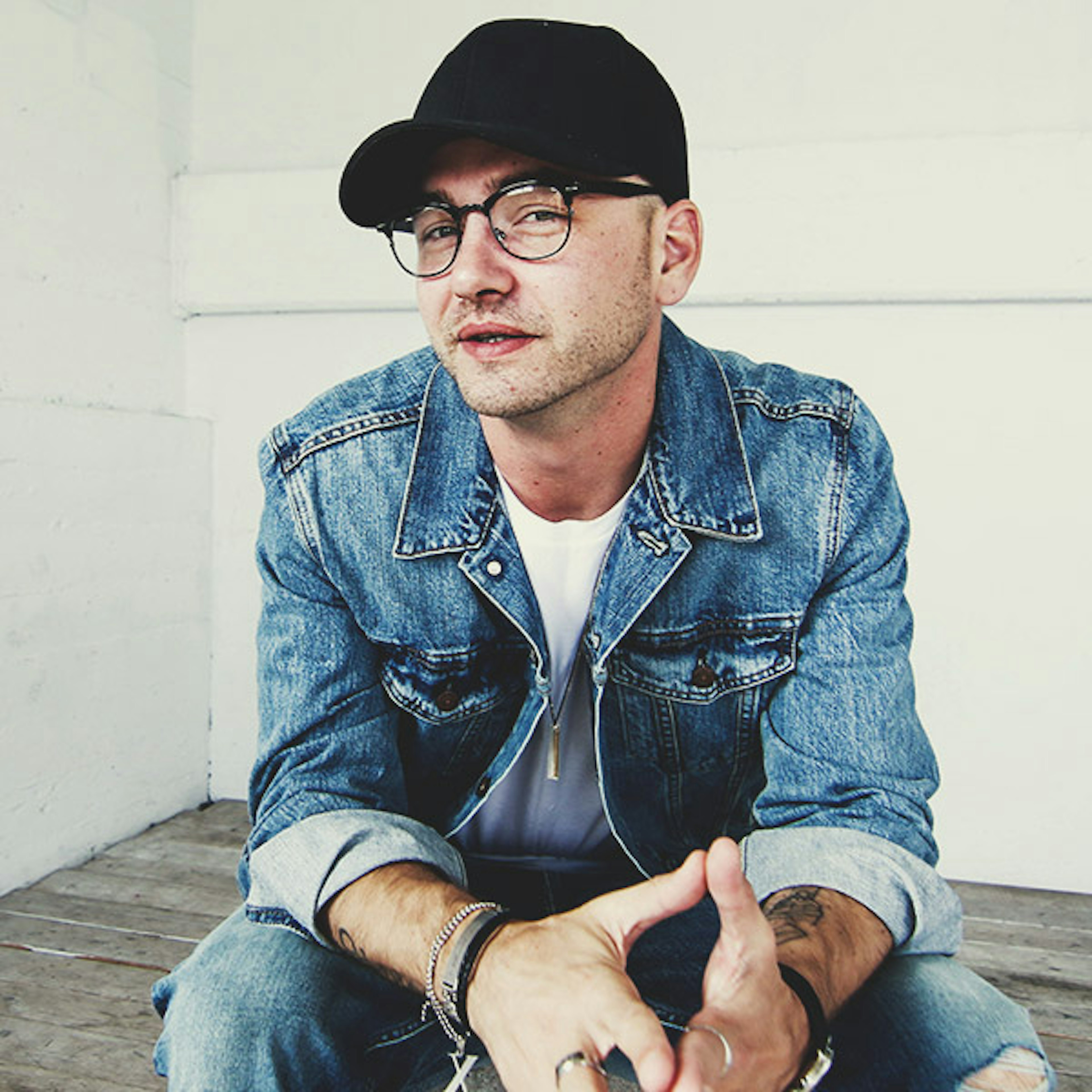 Jonezen profile picture Jonezen profile picture