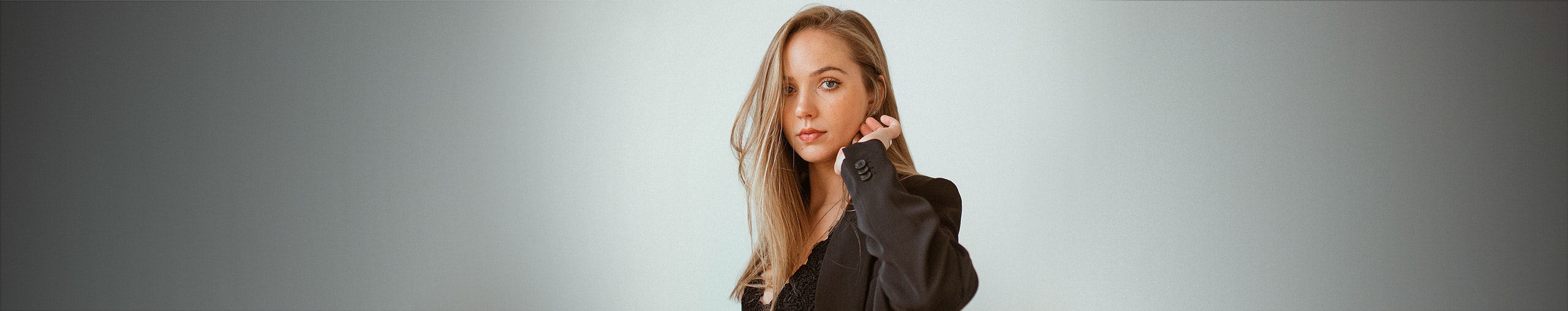 dazeychain profile cover dazeychain profile cover