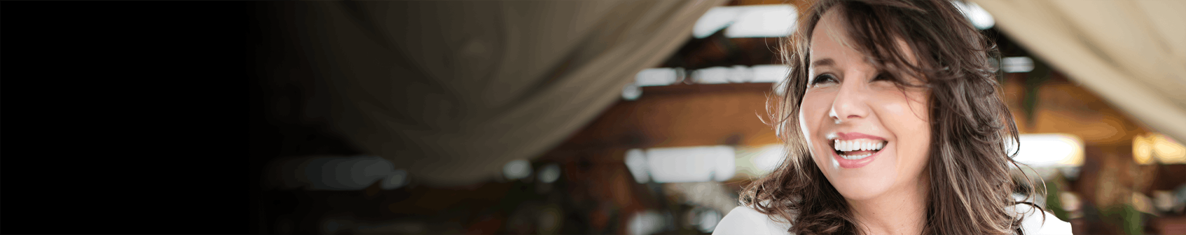 Denise Reis profile cover Denise Reis profile cover