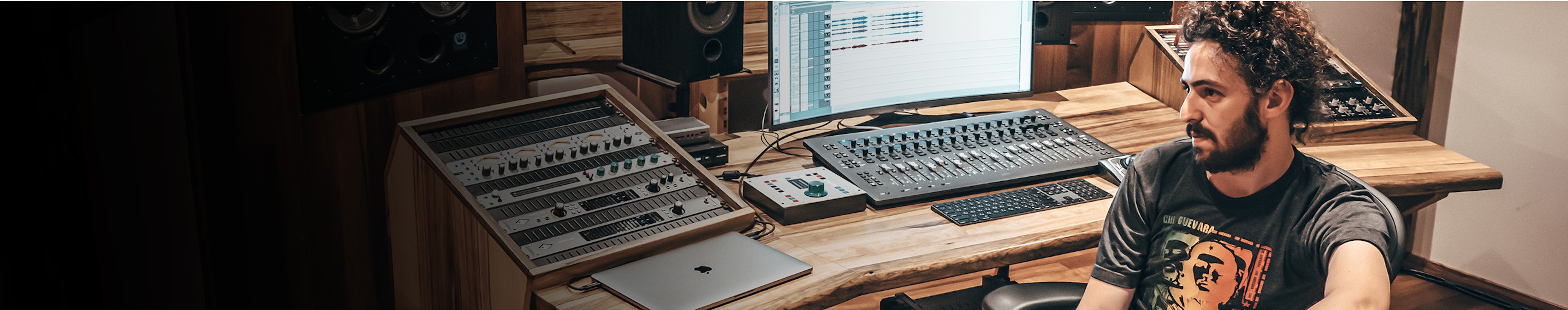 Thomas Ben Tov profile cover