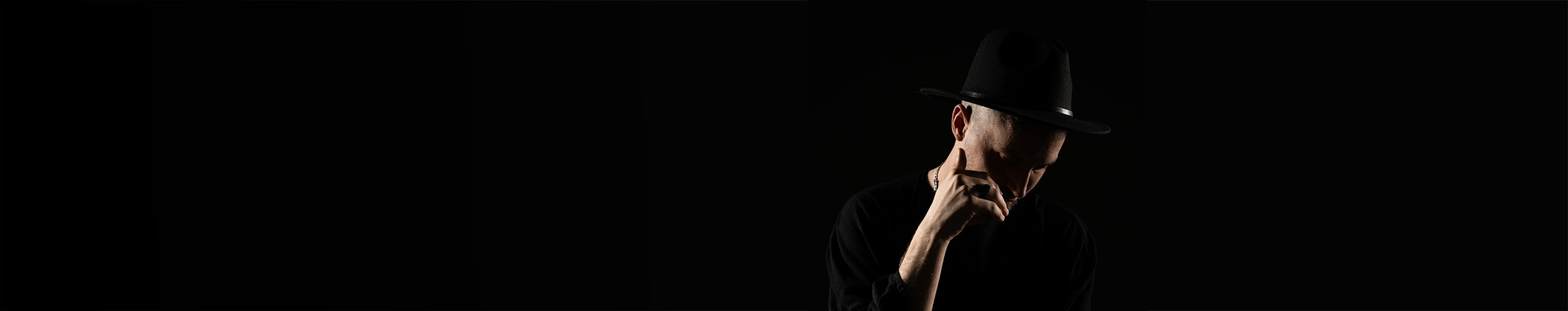 Ombré profile cover