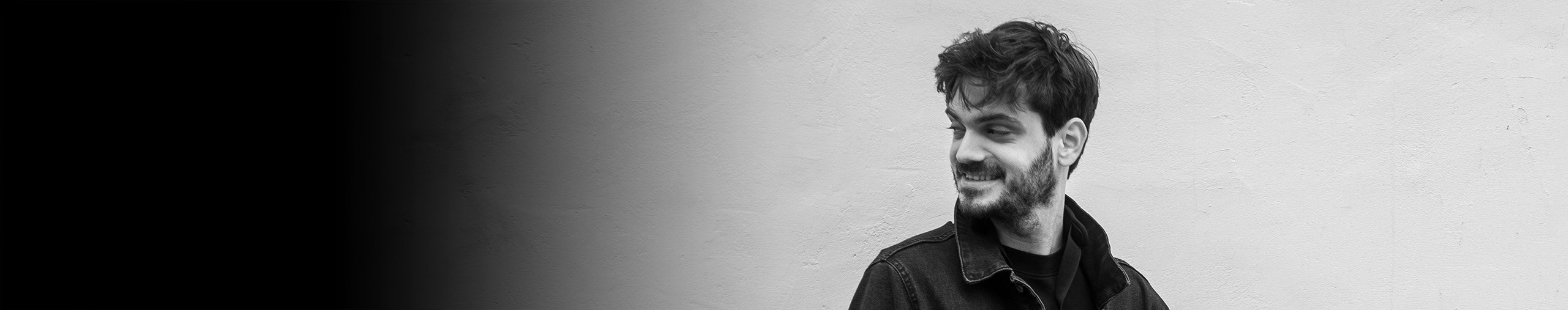 Rom Shani profile cover Rom Shani profile cover