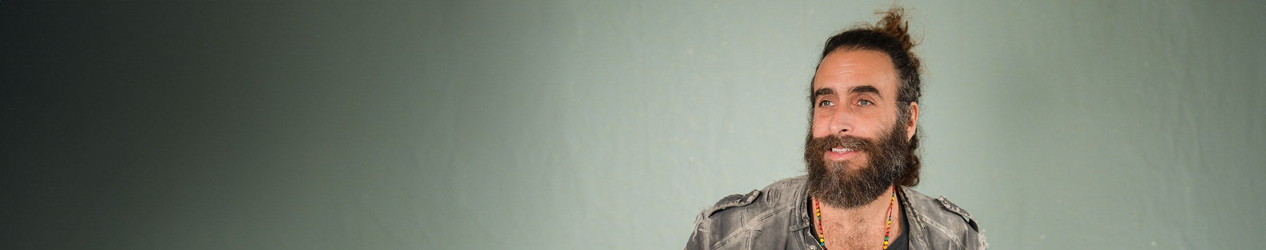 Alon Landa profile cover Alon Landa profile cover