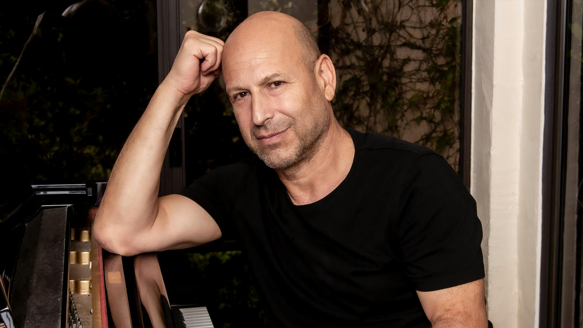 Inon Zur - Songs & Albums | Artlist