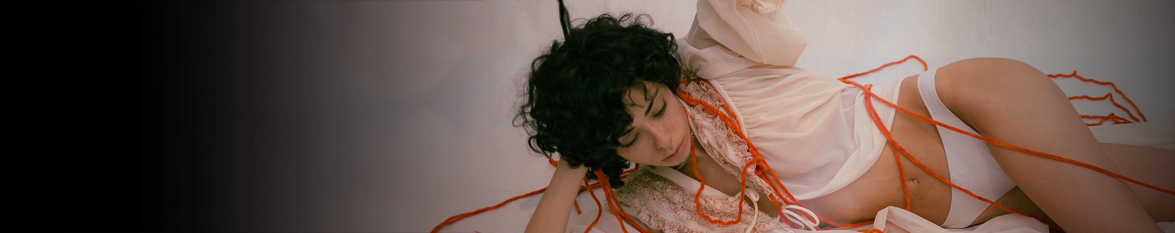 Emma-Rose profile cover Emma-Rose profile cover