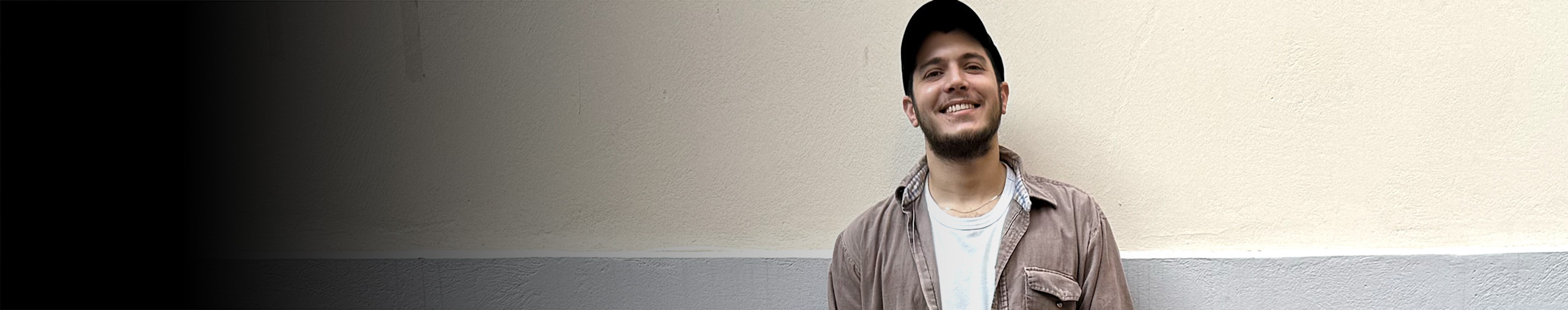 Yoav Shlomov profile cover