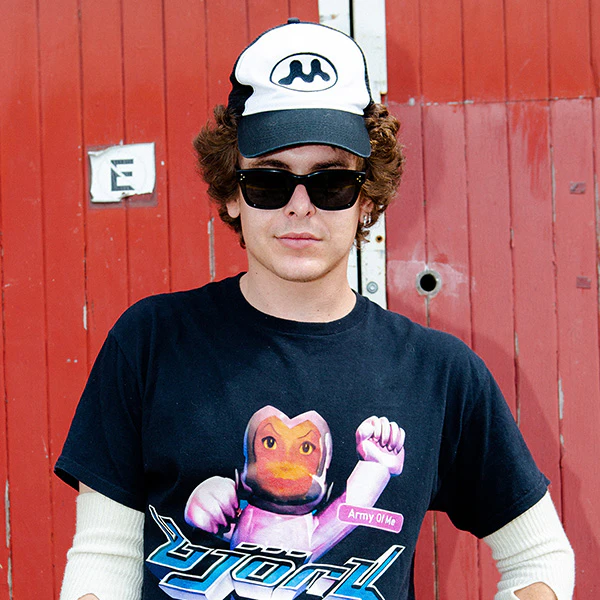 LvR profile picture LvR profile picture