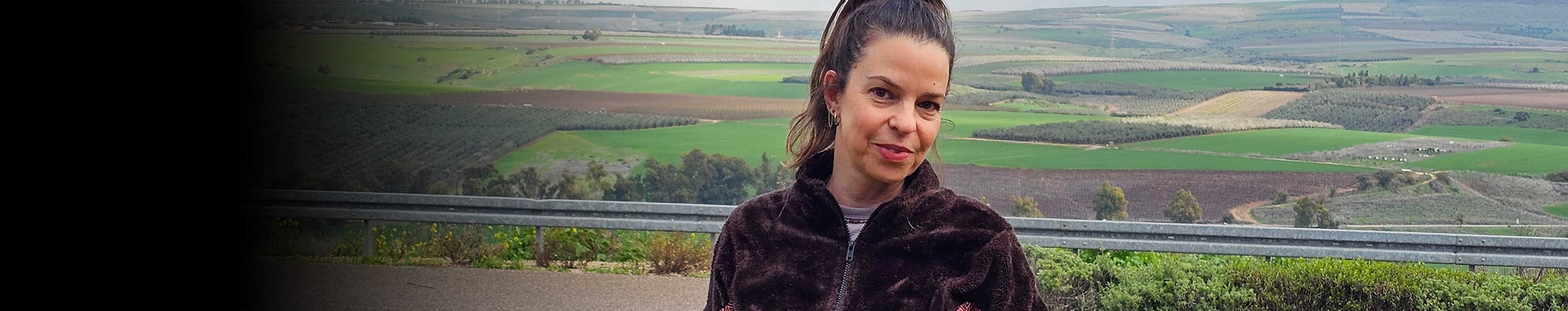 Tzili Yanko profile cover Tzili Yanko profile cover