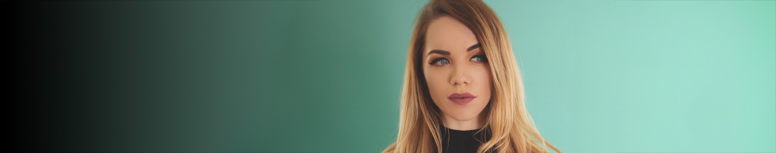 Foxxi profile cover Foxxi profile cover