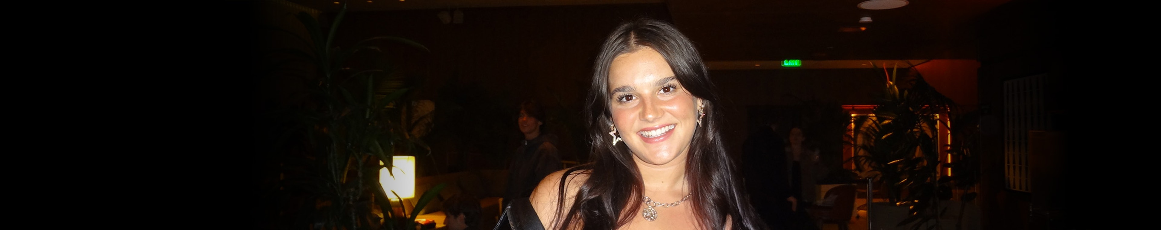 Mia Hart profile cover